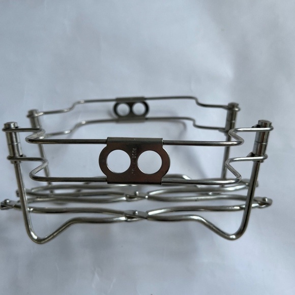 Vintage Casserole Dish Carrier Holder Trivet Expandable Metal With Handles Italy - Picture 3 of 4